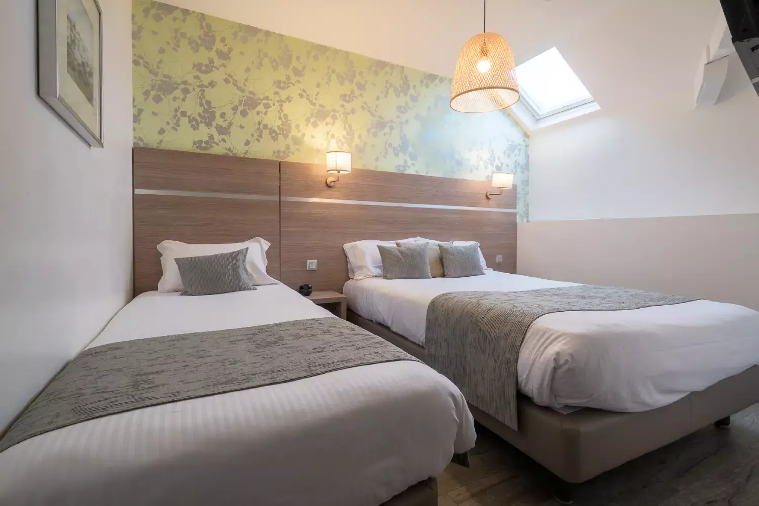 Chambre Triple | Hôtel Le Beaujoire à Nantes